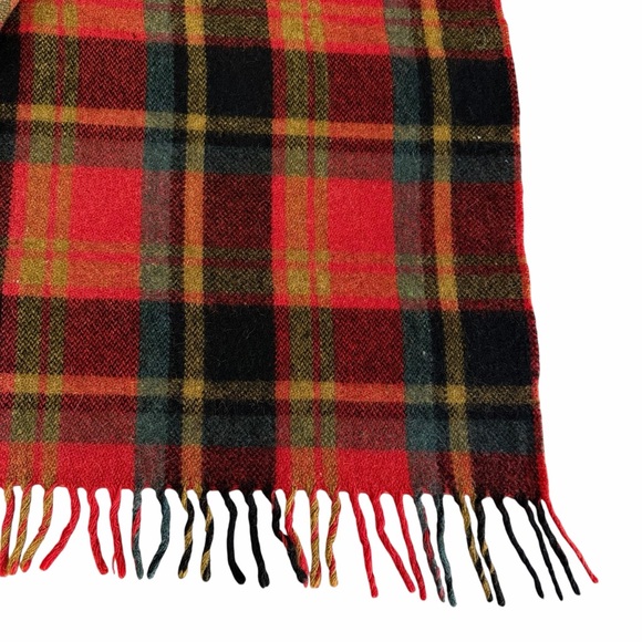 VINTAGE Red Green Plaid Wool blend Throw Blanket Made in Canada 60x60 - Picture 5 of 8